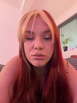 AnjaAmelia online show from 12, 4, 2026