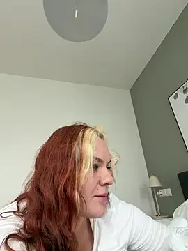 AnjaAmelia online show from 11, 5, 2026