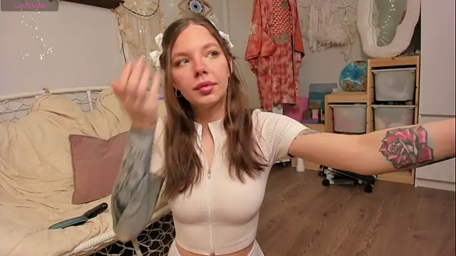 Kiralotus online show from 19, 4, 2026