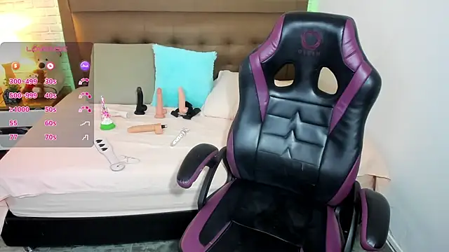 mila katts online show from 12, 10, 2025