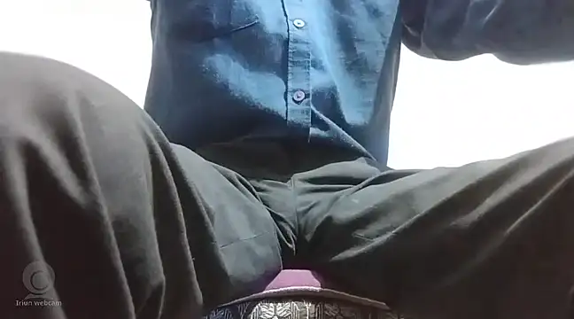 Snapshot of manan28 chatting on 15, 2, 2025 manan28 online show from 15, 2, 2025