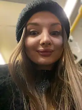 KrisMagnoly online show from 12, 1, 2025