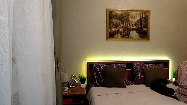 sensualEmilia online show from 16, 4, 2026