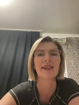 sensualEmilia online show from 27, 2, 2026