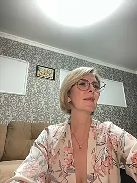 sensualEmilia online show from 21, 5, 2026