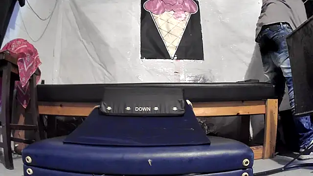 cum4calvin online show from 11, 6, 2026