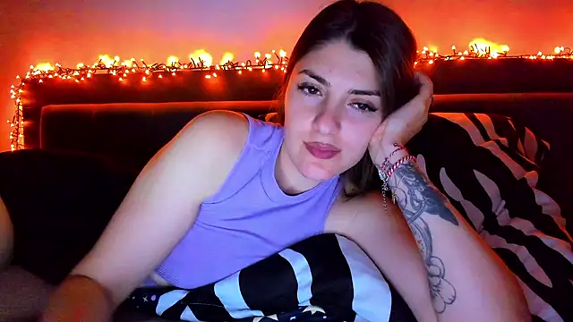 Fountainsquirtalexandra online show from 21, 3, 2025