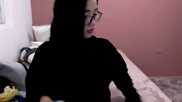 YummymeowW online show from 16, 1, 2025