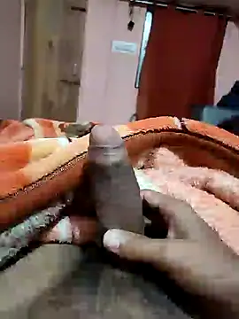 Snapshot of Roxy_Hard chatting on 8, 12, 2024 Roxy Hard online show from 8, 12, 2024