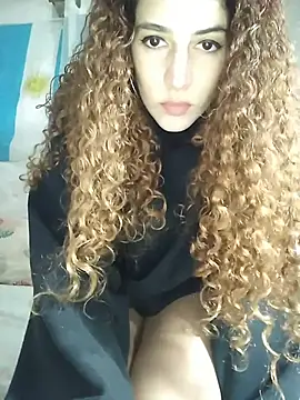 Snapshot of Kleopatracolo chatting on 5, 7, 2026 Kleopatracolo online show from 5, 7, 2026