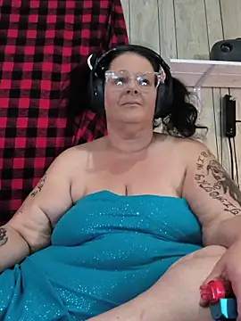 davisdesiresxh online show from 17, 9, 2025