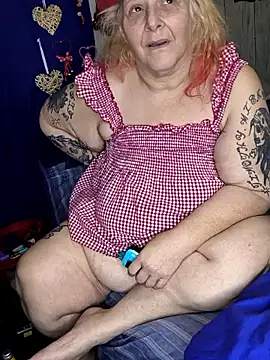 davisdesiresxh online show from 14, 1, 2026