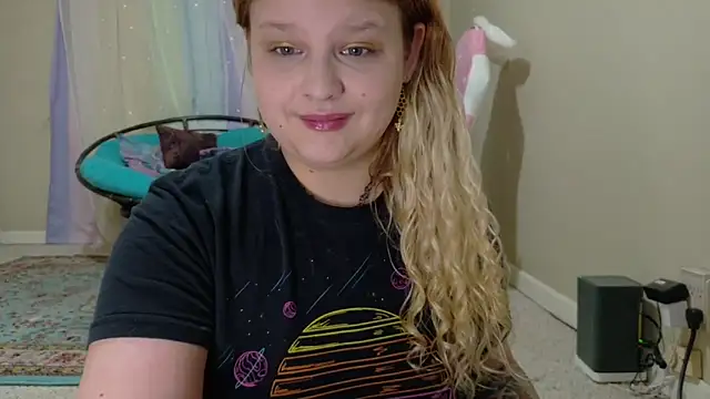 Emihaze online show from 1, 11, 2025