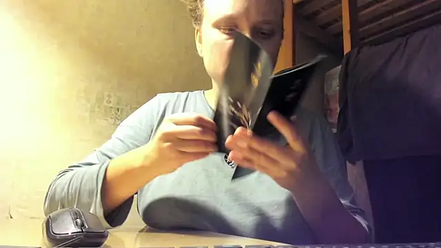 FrumCake online show from 22, 1, 2025