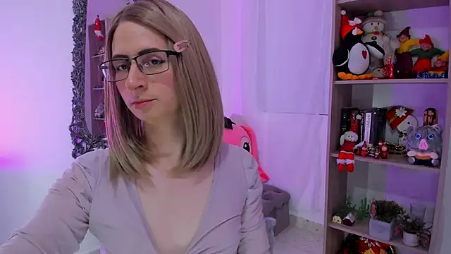 KimberlyJohnsoon online show from 18, 12, 2025