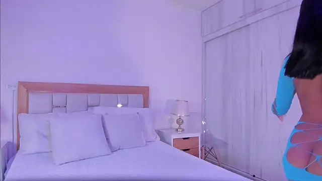 mia hank online show from 31, 3, 2026