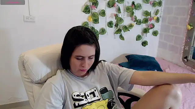 tania sweet   online show from 12, 9, 2025