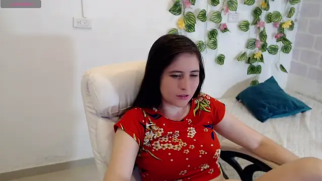 tania sweet   online show from 26, 10, 2025