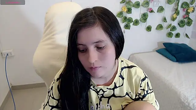 Snapshot of tania_sweet__ chatting on 2, 2, 2026 tania sweet online show from 2, 2, 2026
