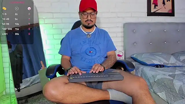 DaviidEvans  online show from 21, 9, 2025