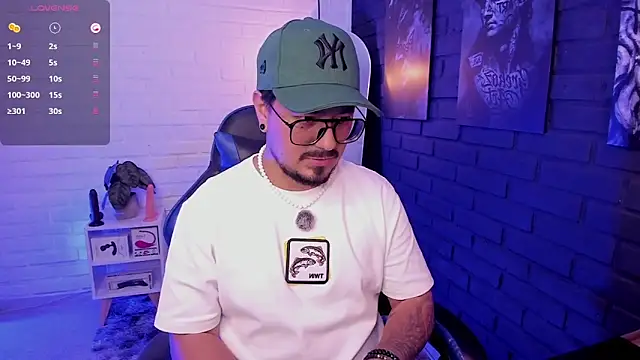DaviidEvans  online show from 12, 6, 2026