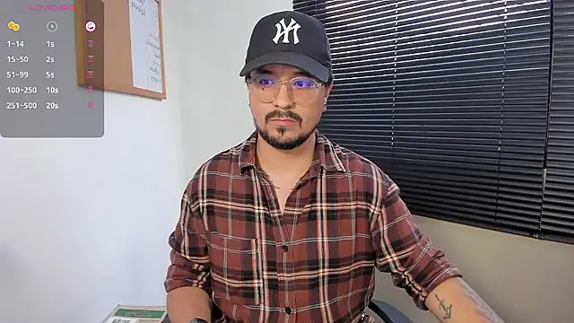 DaviidEvans  online show from 7, 12, 2024