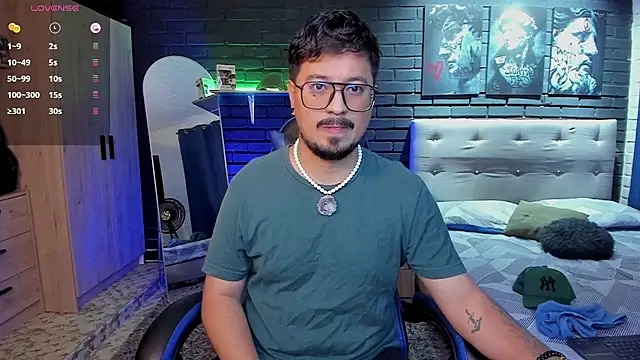 DaviidEvans  online show from 26, 6, 2026
