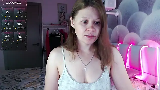 alekasamui online show from 9, 10, 2025