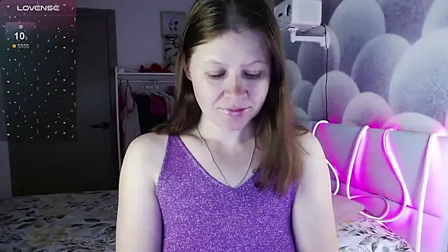 alekasamui online show from 28, 9, 2025