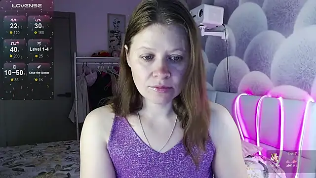 alekasamui online show from 6, 10, 2025