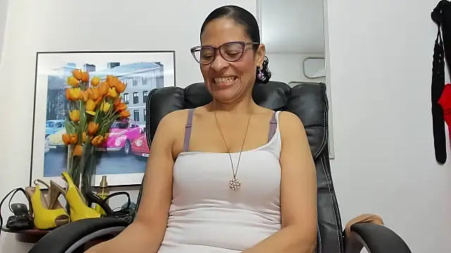 Aries Mature online show from 4, 12, 2025