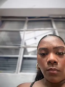 Tayra Siny online show from 12, 10, 2025