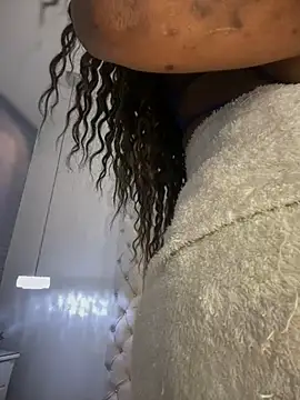 Tayra Siny online show from 13, 3, 2025