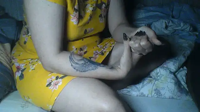 Snapshot of Alma_Evelynne chatting on 14, 6, 2026 Alma Evelynne online show from 14, 6, 2026