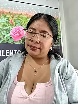 Snapshot of __valentina18 chatting on 27, 3, 2026 valentina18 online show from 27, 3, 2026