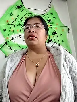   valentina18 online show from 9, 10, 2025