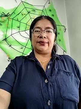   valentina18 online show from 17, 10, 2025