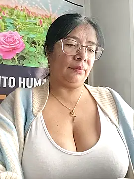 Snapshot of __valentina18 chatting on 30, 4, 2026 valentina18 online show from 30, 4, 2026