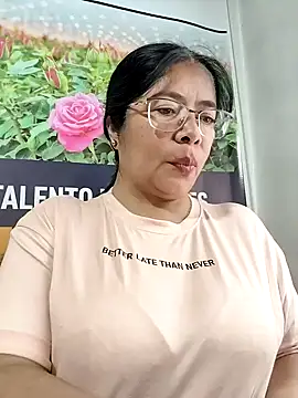 Snapshot of __valentina18 chatting on 26, 5, 2026 valentina18 online show from 26, 5, 2026