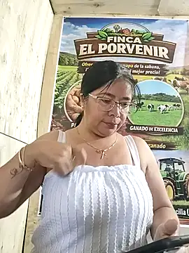 Snapshot of __valentina18 chatting on 15, 3, 2026 valentina18 online show from 15, 3, 2026