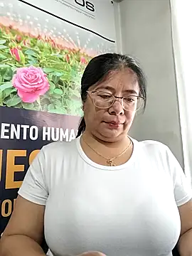 Snapshot of __valentina18 chatting on 28, 4, 2026 valentina18 online show from 28, 4, 2026