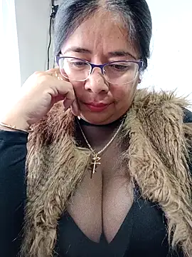   valentina18 online show from 2, 3, 2025