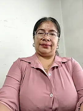   valentina18 online show from 28, 10, 2025