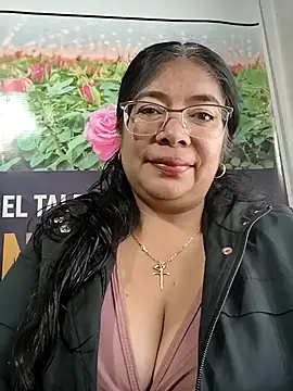 Snapshot of __valentina18 chatting on 15, 5, 2026 valentina18 online show from 15, 5, 2026