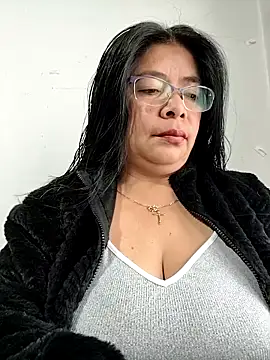   valentina18 online show from 22, 12, 2025