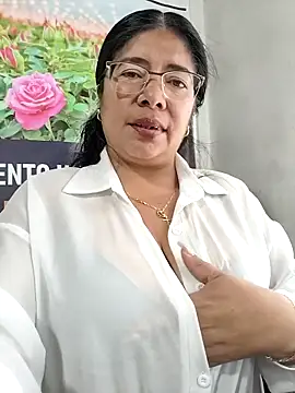 Snapshot of __valentina18 chatting on 25, 3, 2026 valentina18 online show from 25, 3, 2026