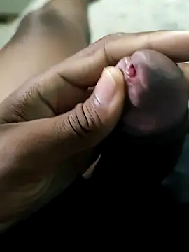 Snapshot of Arthu2r chatting on 26, 11, 2025 Arthu2r online show from 26, 11, 2025