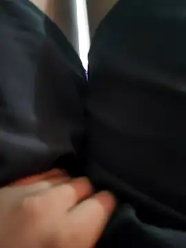 Snapshot of Arthu2r chatting on 28, 1, 2025 Arthu2r online show from 28, 1, 2025