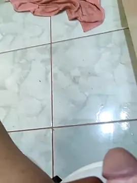 Snapshot of Arthu2r chatting on 13, 2, 2025 Arthu2r online show from 13, 2, 2025