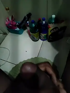 Snapshot of Arthu2r chatting on 17, 10, 2025 Arthu2r online show from 17, 10, 2025